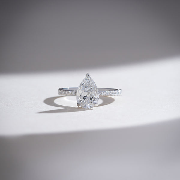 Everlasting Love Pear Solitaire