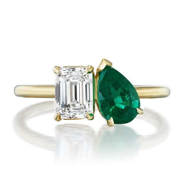 Timeless Toi et Moi Diamond Ring (1 ct Diamond + 1 ct Emerald)