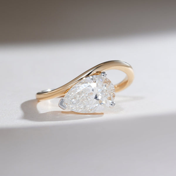 Sirena 1.7 Ct Pear Solitaire Ring