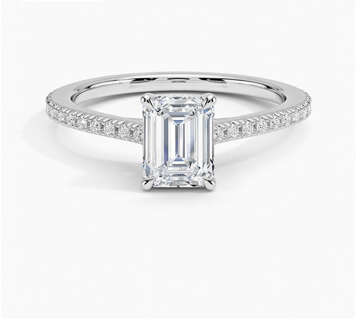 Forever Love 1 Carat Emerald Solitaire Ring