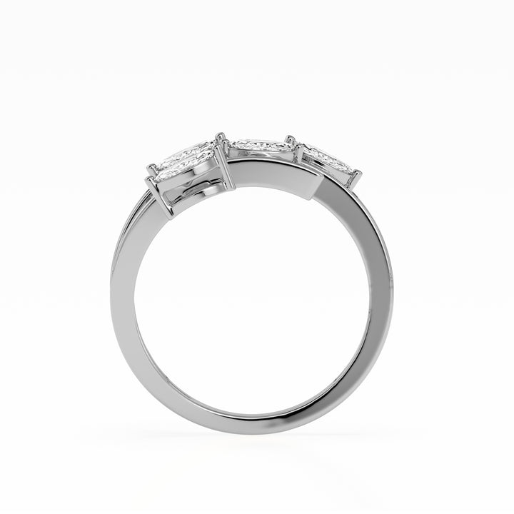 Elegant Kiara Lab Diamond Ring