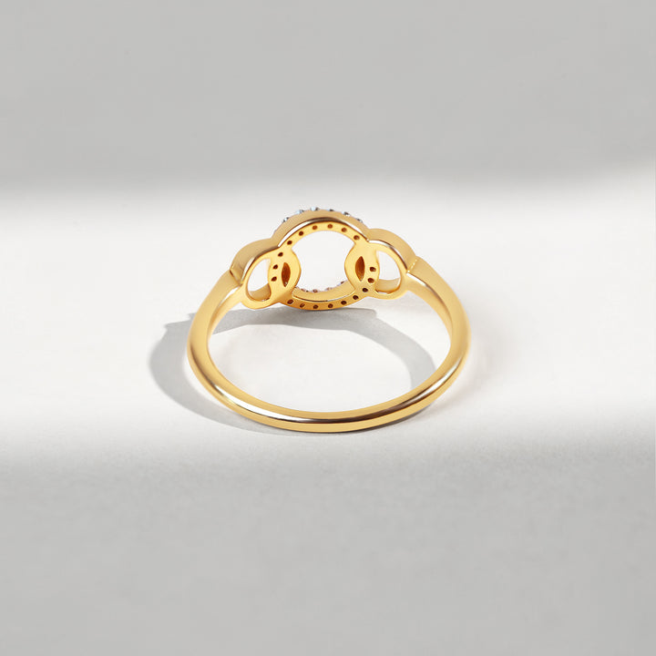 Rear design of connected circles ring showing circular structure.