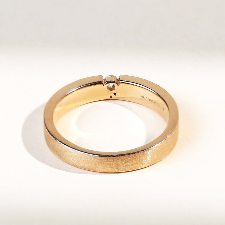 Inside view of Duo V Diamond Couple Band with smooth finish and secure diamond setting.