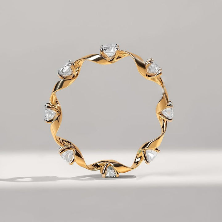 Side view showing alternating vine pattern with round diamonds on Goldvine 1.2 Ct Eternity Band.