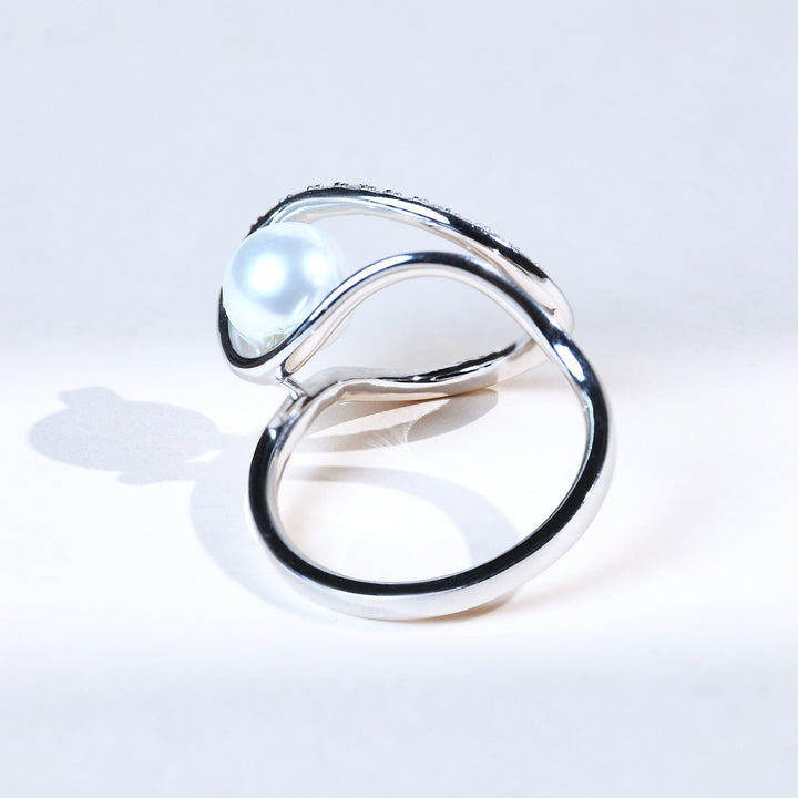 Back view of Pearly Wave diamond and pearl ring in white gold
