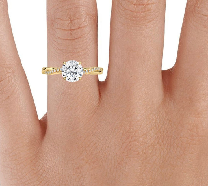 Twisted Love 1 Carat Round Solitaire Ring